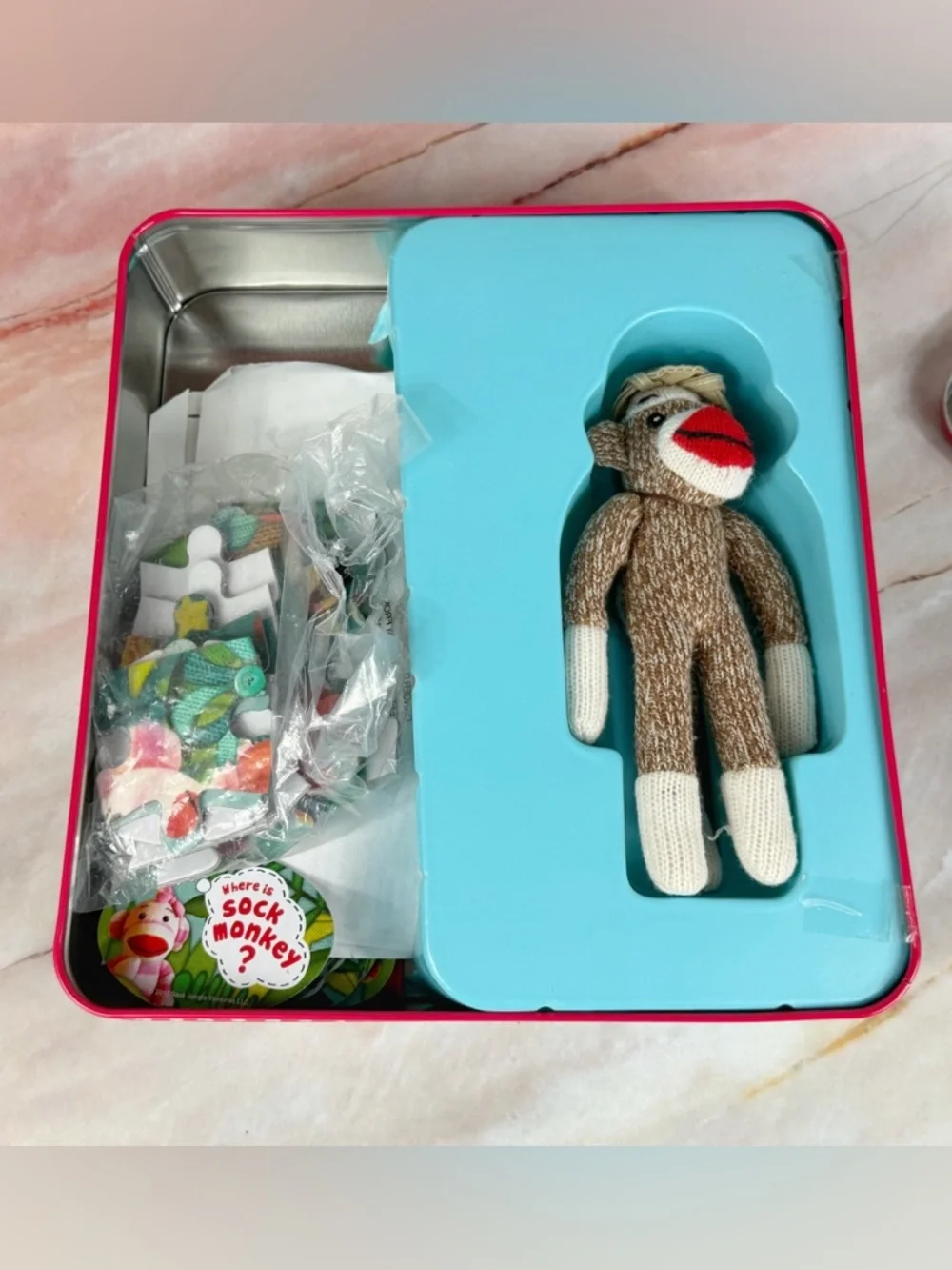 SockJungle 🙈 Where is Sock Monkey? Game and Lenticular Puzzle EUC